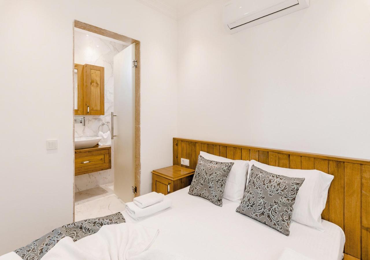 Villa 2 Sleeps 4 Isolated Honeymoon-Villa Sardunya 카스 외부 사진